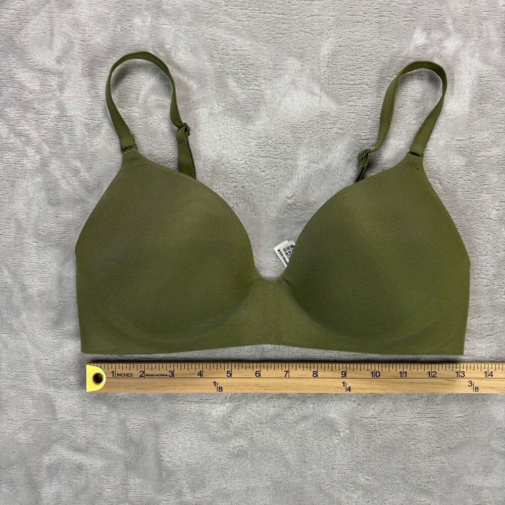Victoria Secret Pink Wear Everywhere Lightly Lined Wireless Bra 34D Green/Camo - Picture 5 of 7